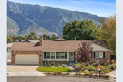 1622 E Royal Oak Cir S, Sandy, UT 84092 - Photo 2