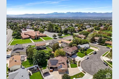 1622 E Royal Oak Cir S, Sandy, UT 84092 - Photo 46