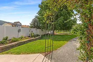 1622 E Royal Oak Cir S, Sandy, UT 84092 - Photo 52