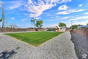 2969 W 1300 N, Clinton, UT 84015 - Photo 20