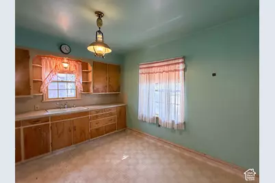 94 N 200 E, Brigham City, UT 84302 - Photo 8