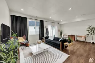 499 N 420 W, Lindon, UT 84042 - Photo 4