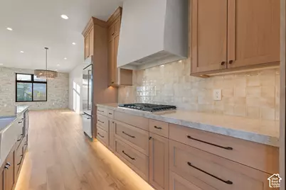 1642 E Center Pointe Dr, Lehi, UT 84043 - Photo 12