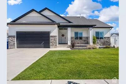 561 S 655 E, Hyrum, UT 84319 - Photo 1