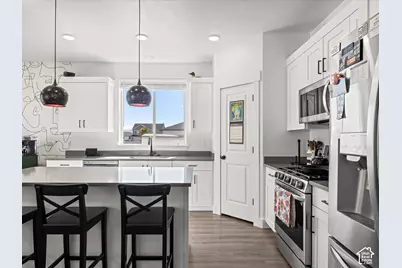 561 S 655 E, Hyrum, UT 84319 - Photo 10
