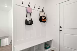 561 S 655 E, Hyrum, UT 84319 - Photo 18