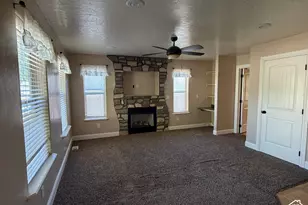 894 W Lagoon St N, Roosevelt, UT 84066 - Photo 8