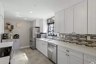 3255 S 2700 E, Millcreek, UT 84109 - Photo 10