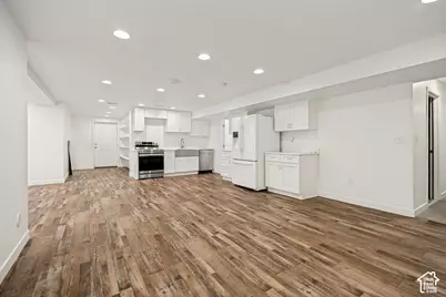 6076 S 4400 W, Hooper, UT 84315 - Photo 44