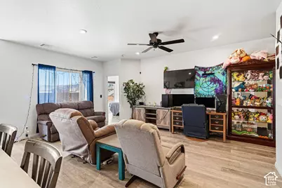 1406 E White Desert Dr, Saint George, UT 84790 - Photo 18