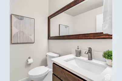 713 Eagle Pass, North Salt Lake, UT 84054 - Photo 14