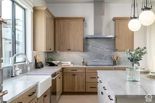 4960 S Rodeo Walk Dr E, Holladay, UT 84117 - Photo 6