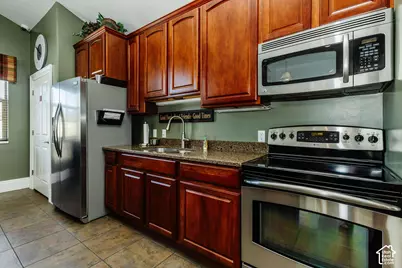 2235 N 230 E #B, North Logan, UT 84341 - Photo 38