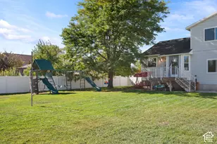 9643 S 3065 W, South Jordan, UT 84095 - Photo 30