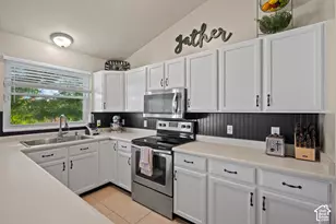 9643 S 3065 W, South Jordan, UT 84095 - Photo 12