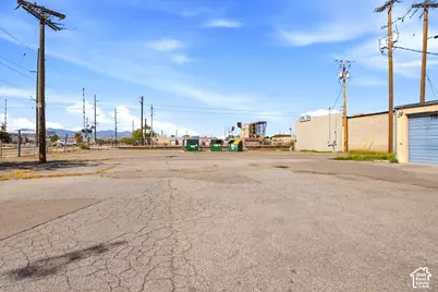 178 W 2700 S, South Salt Lake, UT 84115 - Photo 2