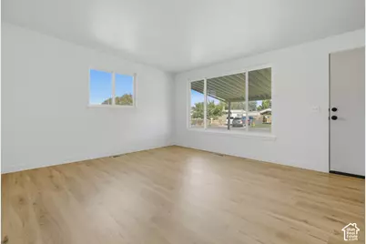 2967 W Appleton Dr, West Valley, UT 84119 - Photo 12