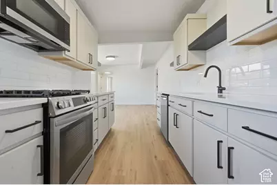 2967 W Appleton Dr, West Valley, UT 84119 - Photo 8
