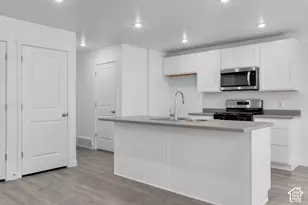 1644 N Black Gold Ave, Tooele, UT 84074 - Photo 6