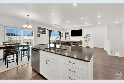 417 W 1360 N, Tooele, UT 84074 - Photo 8