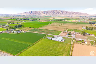6568 S 3600 W #3, Benjamin, UT 84660 - Photo 2