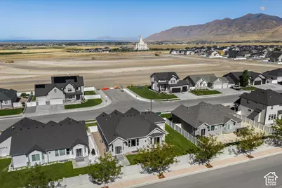 593 W 2030 N, Tooele, UT 84074 - Photo 4