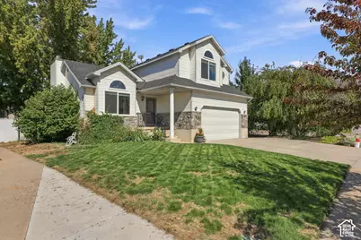 149 E Shadowbrook Ln, Kaysville, UT 84037 - Photo 34