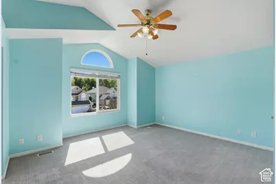 149 E Shadowbrook Ln, Kaysville, UT 84037 - Photo 16
