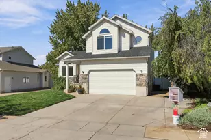 149 E Shadowbrook Ln, Kaysville, UT 84037 - Photo 1