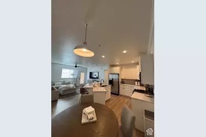 952 W 965 N #210, Orem, UT 84057 - Photo 18