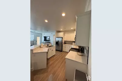 952 W 965 N #210, Orem, UT 84057 - Photo 16