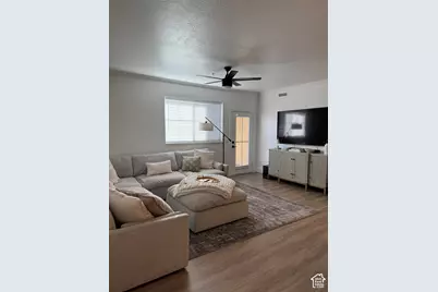 952 W 965 N #210, Orem, UT 84057 - Photo 6
