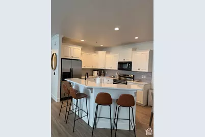 952 W 965 N #210, Orem, UT 84057 - Photo 20
