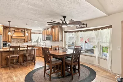 14138 S Pheasant Hollow Ln, Bluffdale, UT 84065 - Photo 20