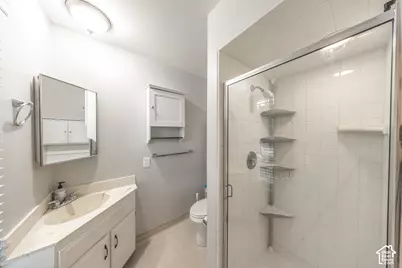 970 E 2050 S, Bountiful, UT 84010 - Photo 14