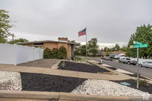 970 E 2050 S, Bountiful, UT 84010 - Photo 30