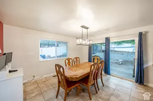 970 E 2050 S, Bountiful, UT 84010 - Photo 8