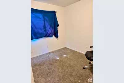 263 W Meadowbrook Dr S, Ogden, UT 84404 - Photo 6