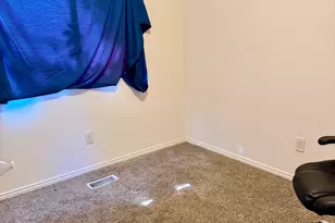 263 W Meadowbrook Dr S, Ogden, UT 84404 - Photo 6