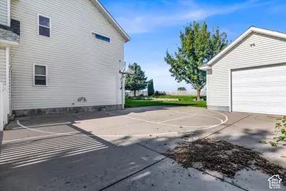 20 N 900 E, Wellsville, UT 84339 - Photo 26
