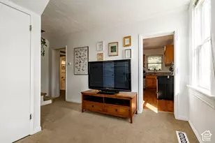 1231 E 6600 S, Murray, UT 84121 - Photo 8