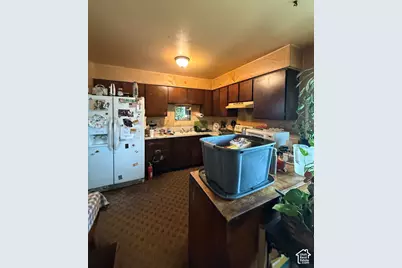 830 N 600 W, Pleasant Grove, UT 84062 - Photo 2