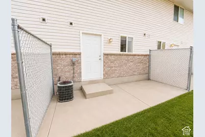 1100 E 1525 S #104, Clearfield, UT 84015 - Photo 14