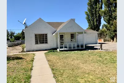 137 N Main St, Monroe, UT 84754 - Photo 2