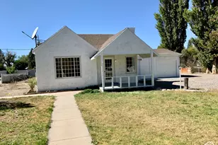 137 N Main St, Monroe, UT 84754 - Photo 2