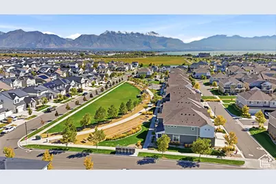126 E Geyser Ct, Saratoga Springs, UT 84045 - Photo 38