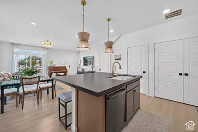 126 E Geyser Ct, Saratoga Springs, UT 84045 - Photo 14