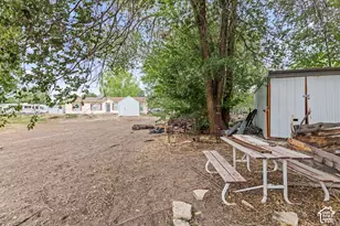 299 N 100 E, Salina, UT 84654 - Photo 34