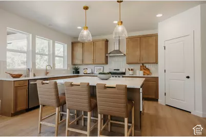 1093 E Antelope Dr #615, Eagle Mountain, UT 84005 - Photo 2