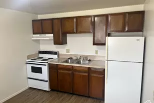 485 E Woodland Ave, South Salt Lake, UT 84115 - Photo 4